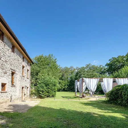 Bed & Breakfast La Finestra Sul Grappa 3*